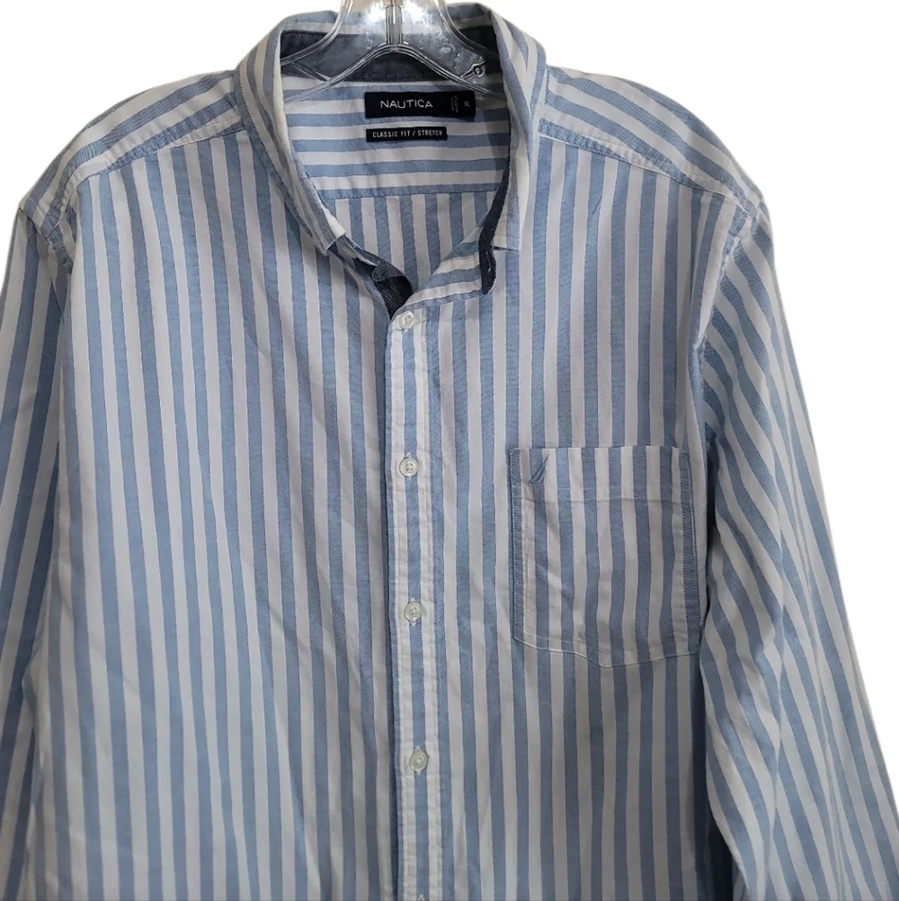 Nautica Men Classic Fit Blue and Striped Men's Longsleeve Shirt Size Xlarge